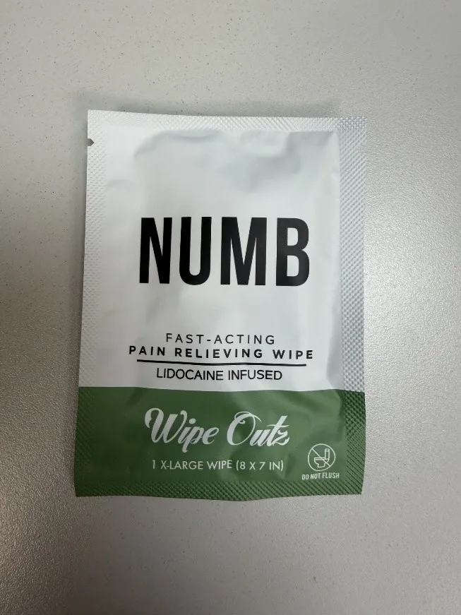 Recalled MD Wipe Outz Numbing Tattoo Wipe (front)