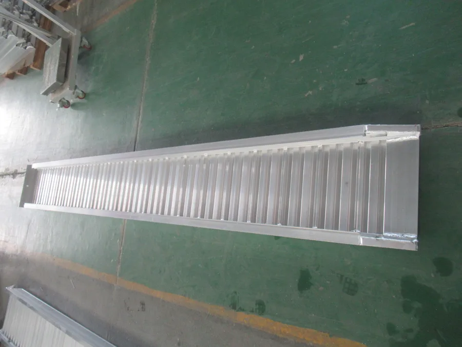 Full length Heeve loading ramp