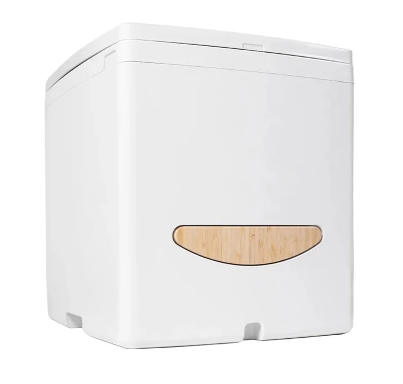 Product in white