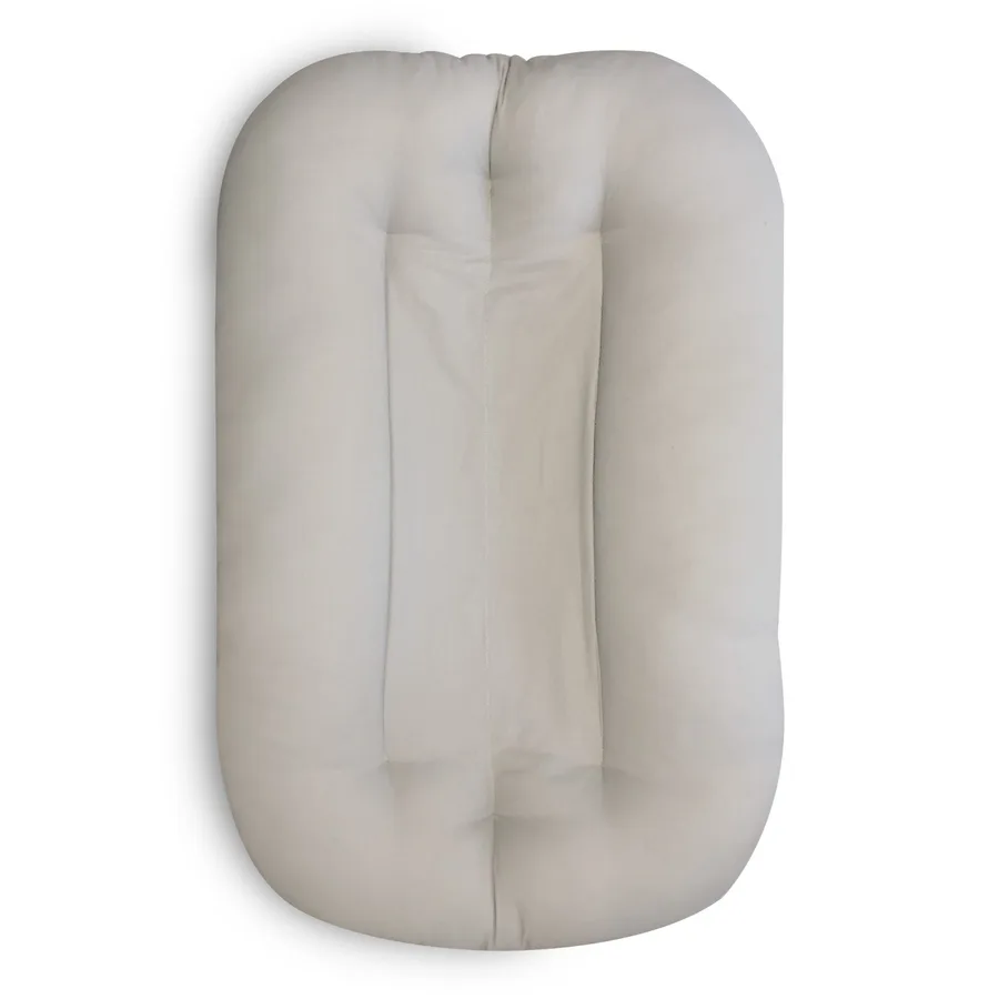 Simmons Kozy and Nido Baby Nest/Lounger